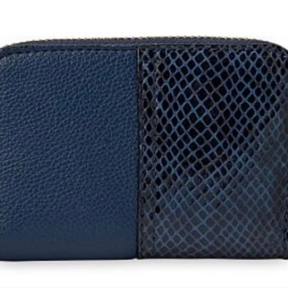 The Victoria Small Wallet Navy Blue, great gift.